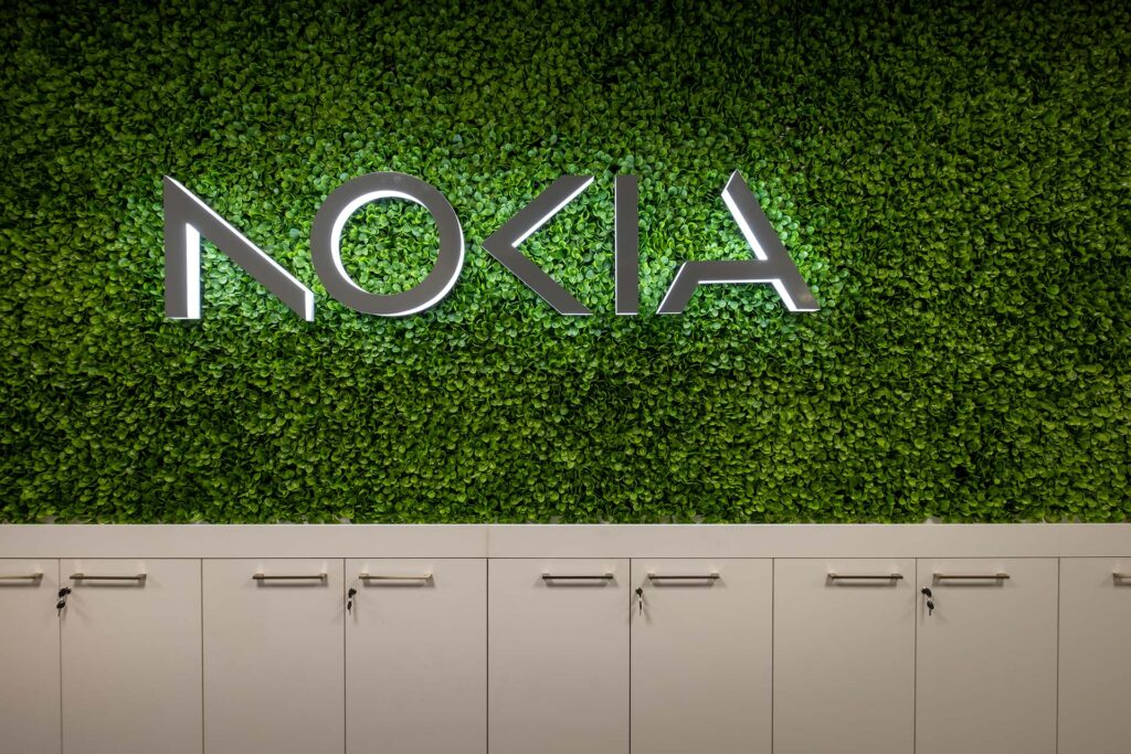 Nokia f f and e plant wall