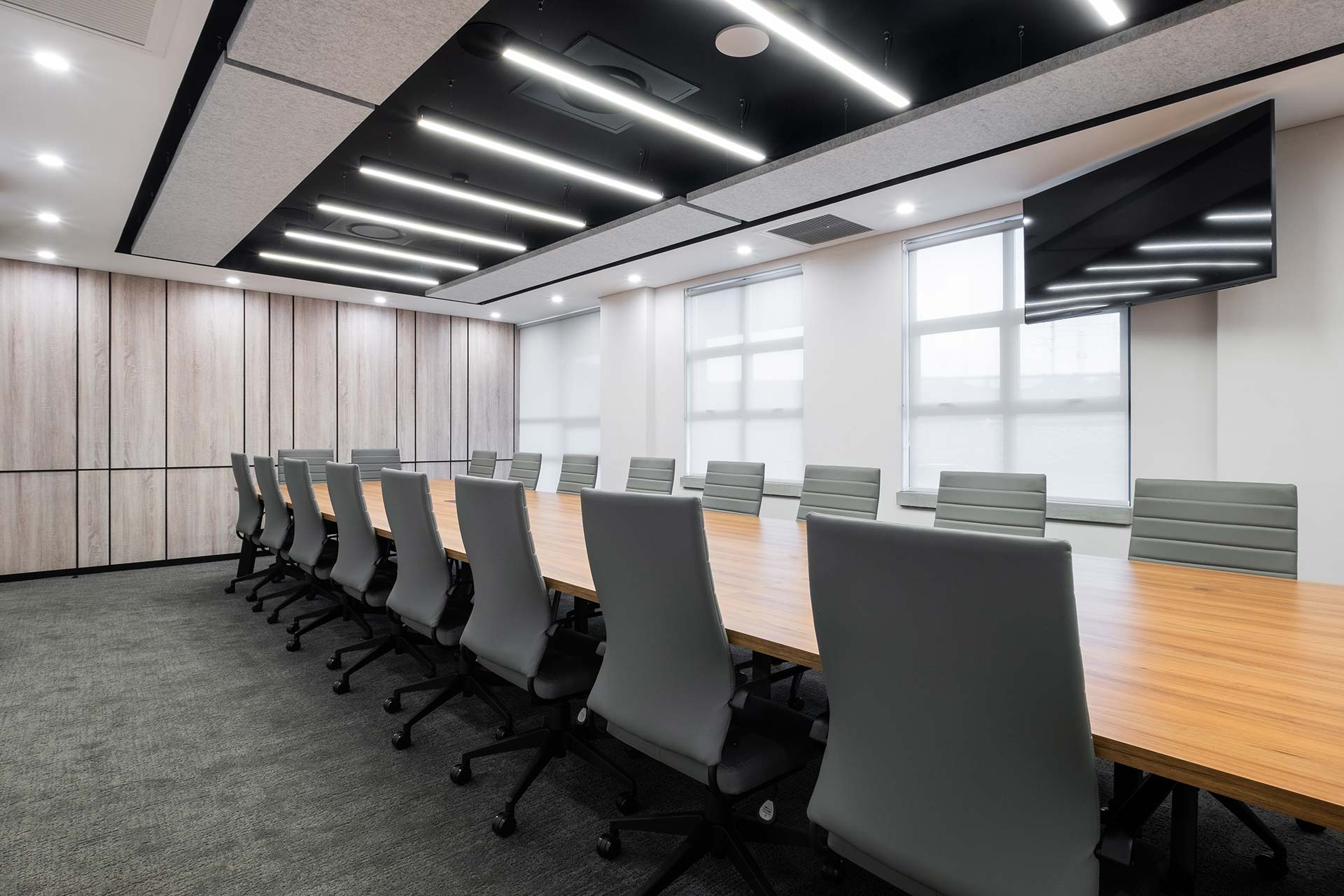 transpharm boardrom ergonomic office chairs